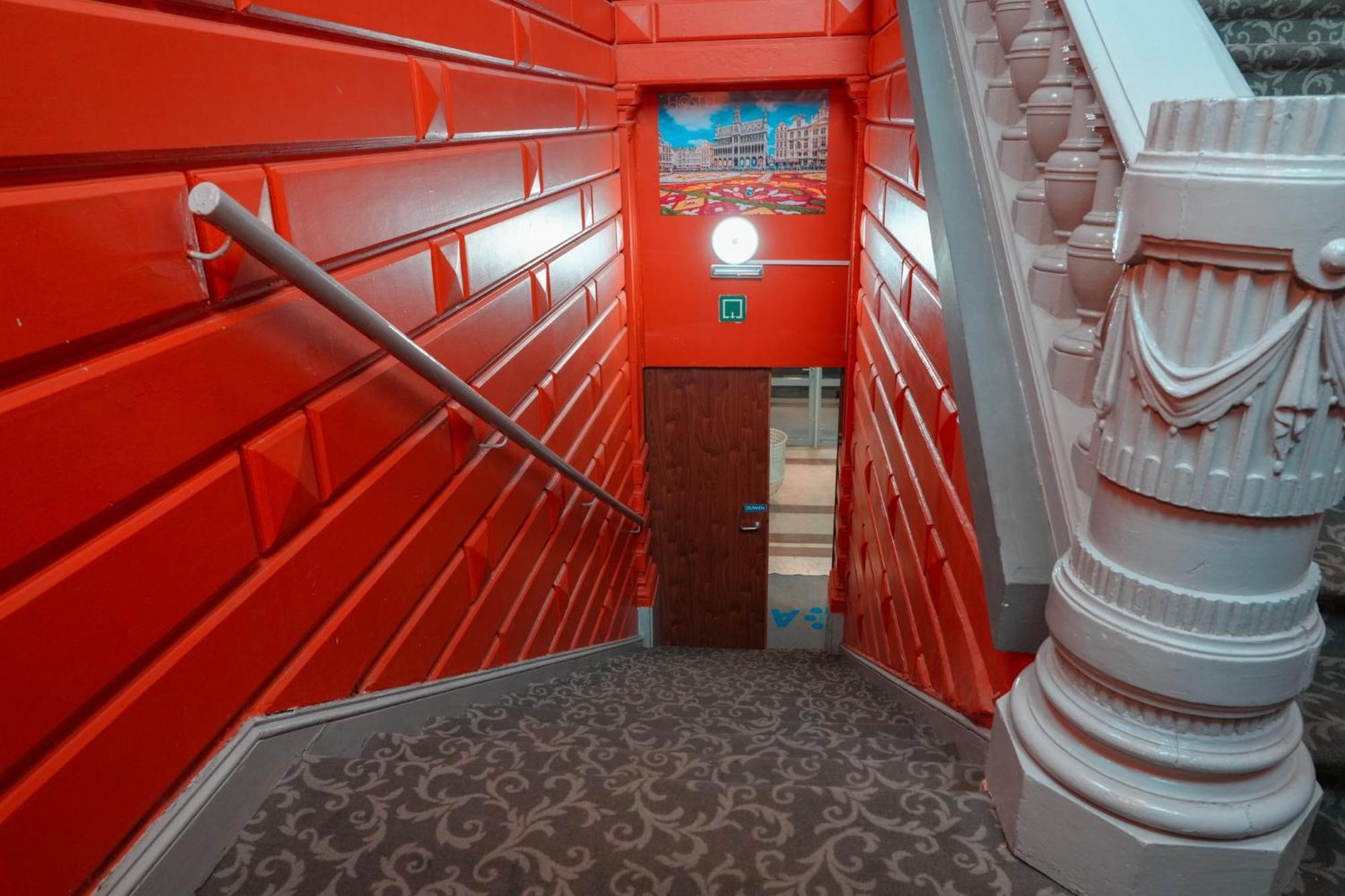 Your Midi Station Hostel Brussels